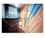 Casa com 100m², 2 dormitórios, 1 vaga no bairro Vila Ipiranga em Porto Alegre