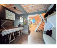 Casa com 100m², 2 dormitórios, 1 vaga no bairro Vila Ipiranga em Porto Alegre