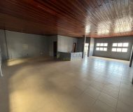 Depósito com 750m² no bairro São Sebastião em Porto Alegre