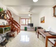 Casa em Condomínio com 143m², 2 dormitórios, 1 suíte, 4 vagas no bairro Ecoville em Porto Alegre