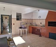 Casa com 220m², 3 dormitórios, 1 suíte, 3 vagas no bairro Sarandi em Porto Alegre