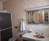 Casa com 220m², 3 dormitórios, 1 suíte, 3 vagas no bairro Sarandi em Porto Alegre