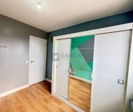 Apartamento com 51m², 2 dormitórios, 1 suíte, 1 vaga no bairro São Sebastião em Porto Alegre