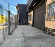 Depósito com 550m², 3 vagas no bairro Sarandi em Porto Alegre