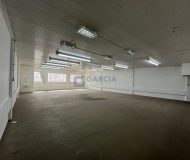 Depósito com 550m², 3 vagas no bairro Sarandi em Porto Alegre