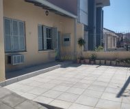 Casa com 180m², 3 dormitórios, 2 vagas no bairro Sarandi em Porto Alegre