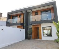 Casa com 132m², 3 dormitórios, 1 suíte, 1 vaga no bairro São Sebastião em Porto Alegre
