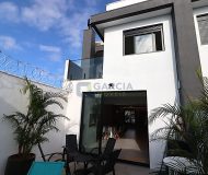 Casa com 132m², 3 dormitórios, 1 suíte, 1 vaga no bairro São Sebastião em Porto Alegre