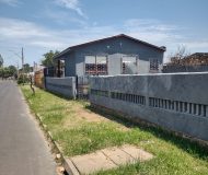 Casa com 94m², 3 dormitórios, 3 vagas no bairro Sarandi em Porto Alegre