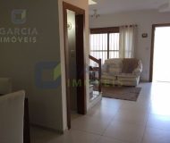 Casa com 134m², 3 dormitórios, 2 suítes, 1 vaga no bairro Jardim Itu Sabará em Porto Alegre