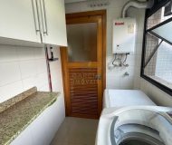 Apartamento com 94m², 3 dormitórios, 1 suíte, 3 vagas no bairro Cristo Redentor em Porto Alegre