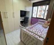 Apartamento com 94m², 3 dormitórios, 1 suíte, 3 vagas no bairro Cristo Redentor em Porto Alegre