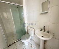 Apartamento com 64m², 3 dormitórios, 1 suíte, 1 vaga no bairro São Sebastião em Porto Alegre