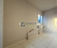 Apartamento com 41m², 2 dormitórios, 1 vaga no bairro Rubem Berta em Porto Alegre