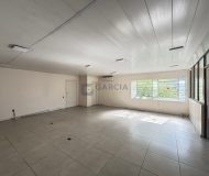 Sala Comercial com 78m² no bairro Navegantes em Porto Alegre