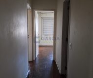 Apartamento com 62m², 2 dormitórios no bairro Vila Ipiranga em Porto Alegre