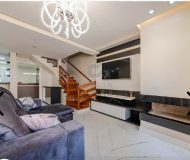 Casa com 144m², 3 dormitórios, 3 suítes, 2 vagas no bairro Sarandi em Porto Alegre