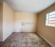 Casa com 70m², 2 dormitórios no bairro Sarandi em Porto Alegre