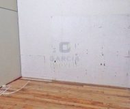 Depósito com 600m² no bairro Sarandi em Porto Alegre