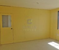 Depósito com 600m² no bairro Sarandi em Porto Alegre