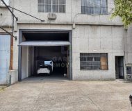 Depósito com 600m² no bairro Sarandi em Porto Alegre