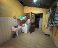 Casa com 80m², 3 dormitórios, 1 suíte, 1 vaga no bairro Jardim Itu Sabará em Porto Alegre