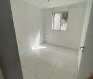 Apartamento com 47m², 2 dormitórios, 1 vaga no bairro Sarandi em Porto Alegre