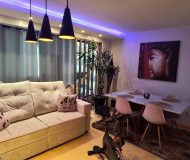 Apartamento com 81m², 2 dormitórios, 1 suíte, 2 vagas no bairro Jardim Itu em Porto Alegre