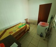 Casa com 220m², 3 dormitórios, 1 suíte, 2 vagas no bairro Sarandi em Porto Alegre