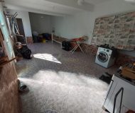 Casa com 220m², 3 dormitórios, 1 suíte, 2 vagas no bairro Sarandi em Porto Alegre