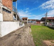 Terreno com 312m², 3 vagas no bairro Jardim Leopoldina em Porto Alegre