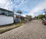 Terreno com 312m², 3 vagas no bairro Jardim Leopoldina em Porto Alegre