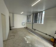 Depósito com 1.200m² no bairro Navegantes em Porto Alegre