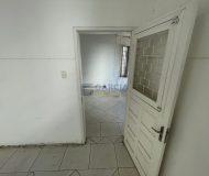 Depósito com 1.200m² no bairro Navegantes em Porto Alegre