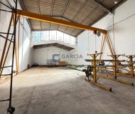 Depósito com 430m², 1 vaga no bairro Rubem Berta em Porto Alegre