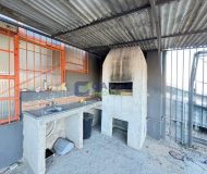 Depósito com 430m², 1 vaga no bairro Rubem Berta em Porto Alegre