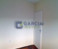 Apartamento com 51m², 2 dormitórios, 1 vaga no bairro Passo da Areia em Porto Alegre