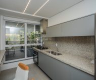 Apartamento com 250m², 3 dormitórios, 3 suítes, 2 vagas no bairro Auxiliadora em Porto Alegre