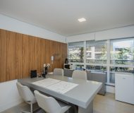 Apartamento com 250m², 3 dormitórios, 3 suítes, 2 vagas no bairro Auxiliadora em Porto Alegre