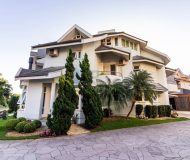 Casa em Condomínio com 207m², 4 dormitórios, 4 suítes, 2 vagas no bairro Ecoville em Porto Alegre