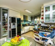 Casa em Condomínio com 207m², 4 dormitórios, 4 suítes, 2 vagas no bairro Ecoville em Porto Alegre