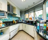 Casa em Condomínio com 207m², 4 dormitórios, 4 suítes, 2 vagas no bairro Ecoville em Porto Alegre