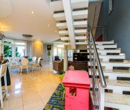 Casa em Condomínio com 207m², 4 dormitórios, 4 suítes, 2 vagas no bairro Ecoville em Porto Alegre