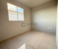 Apartamento com 41m², 2 dormitórios, 1 vaga no bairro Rubem Berta em Porto Alegre