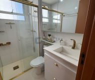 Apartamento com 45m², 2 dormitórios, 1 vaga no bairro Parque Santa Fé em Porto Alegre