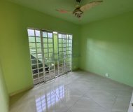 Casa com 103m², 2 dormitórios, 5 vagas no bairro Sarandi em Porto Alegre