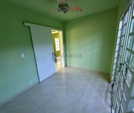 Casa com 103m², 2 dormitórios, 5 vagas no bairro Sarandi em Porto Alegre