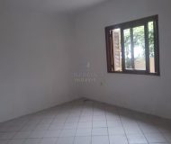 Casa com 141m², 2 dormitórios, 2 vagas no bairro Sarandi em Porto Alegre