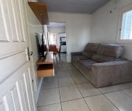 Casa com 99m², 2 dormitórios, 4 vagas no bairro Parque Minuano em Porto Alegre
