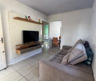 Casa com 99m², 2 dormitórios, 4 vagas no bairro Parque Minuano em Porto Alegre
